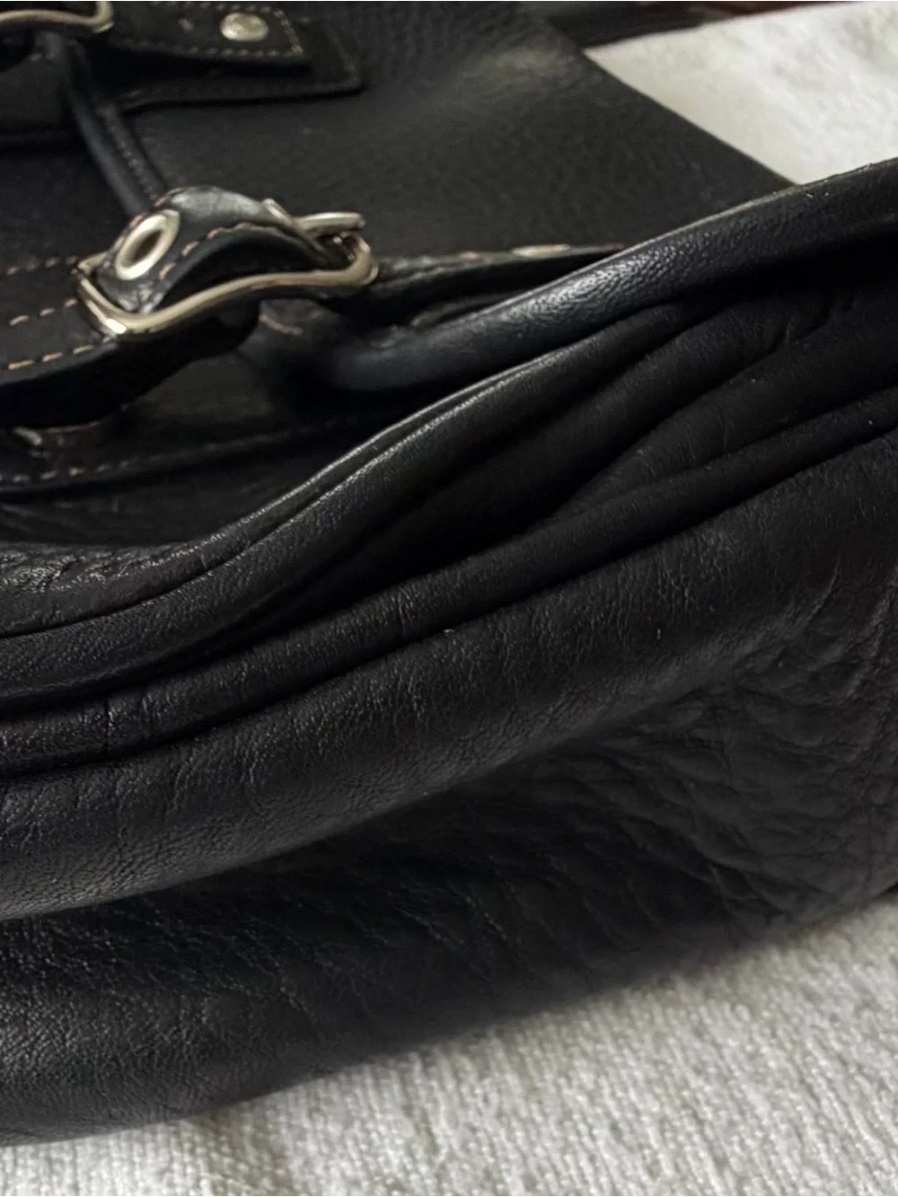 Vintage Coach Black Leather Crossbody Bag with Striped Strap for women